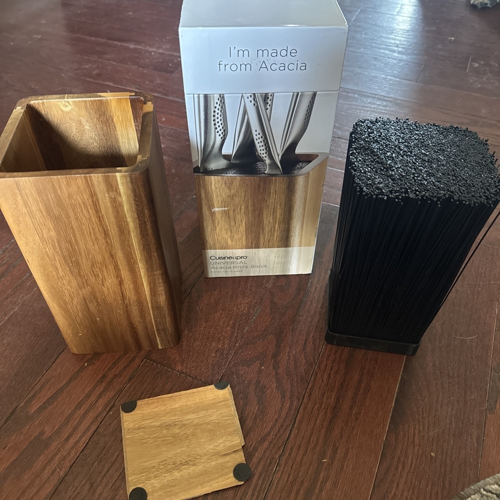 Cuisine Pro Acacia Knife Block No Knives Used Bottom Broke